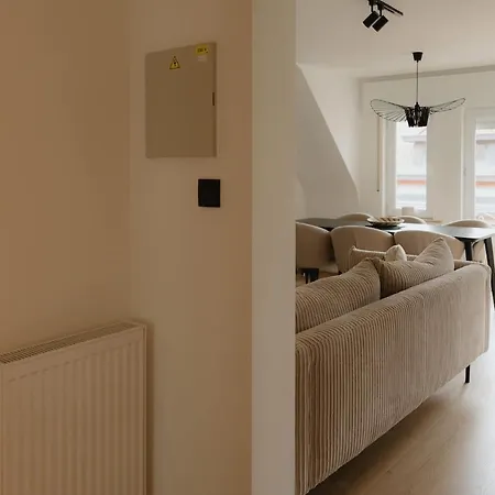 Appartement Modern And Elegant 30m To The *